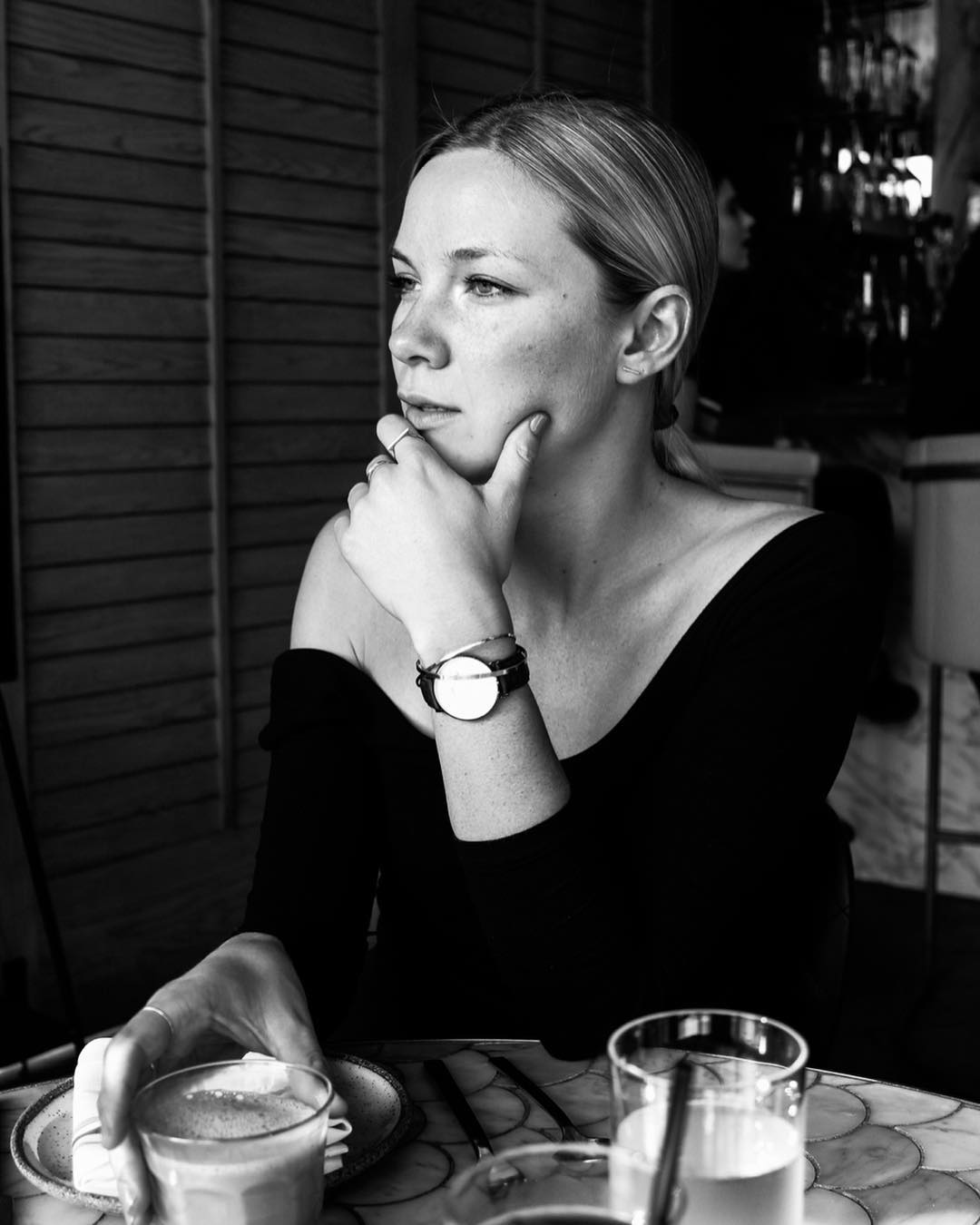 Woman In Cafe reference